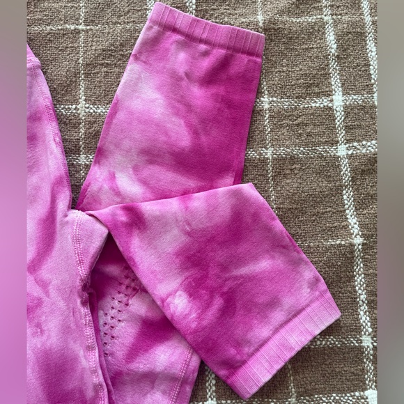 VGUC, Free People Movement Women’s Pink Tie Dye Workout Leggings Size XS - Picture 8 of 10